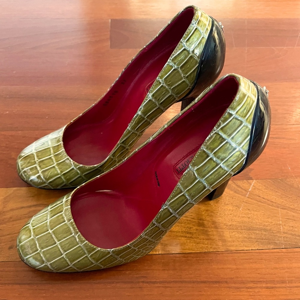 Cesare Paciotti Leather Heels Crocodile Women Shoes size 37